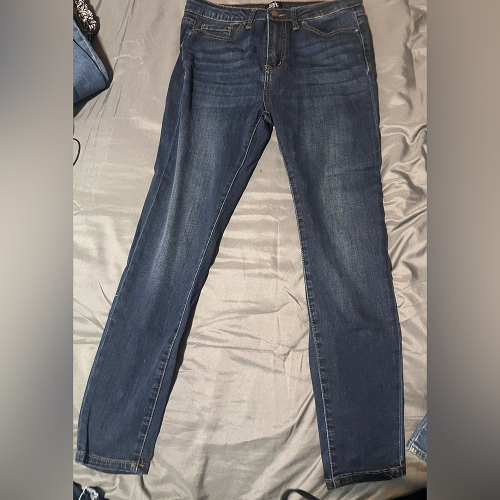 Never worn